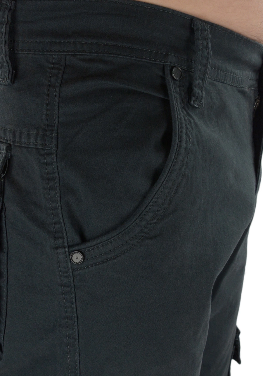 Spodnie męskie bojówki, ciemnografitowe M047