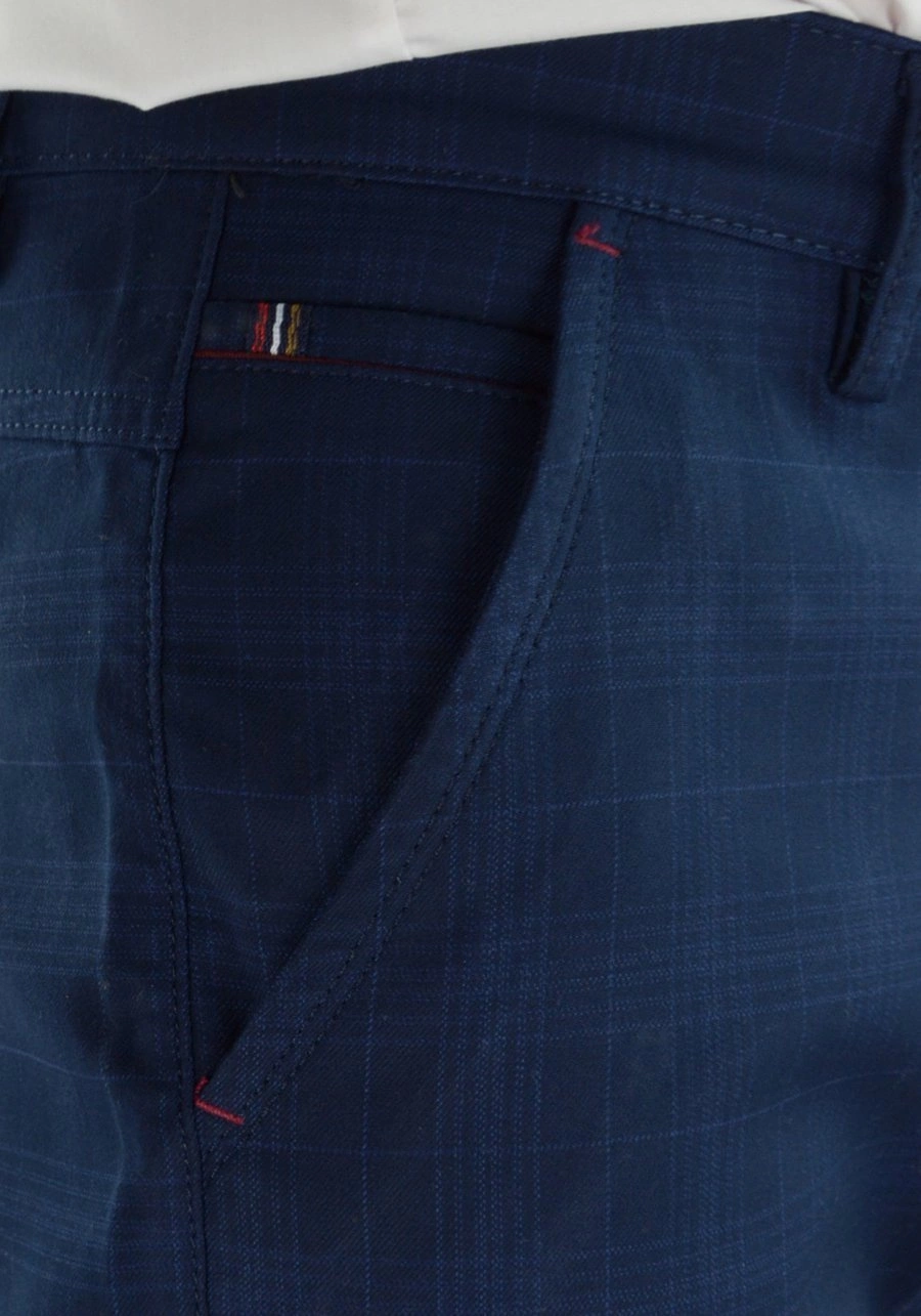 Spodnie męskie granatowe w kratę. Eleganckie oraz elastyczne. Standard oraz oversize - 094