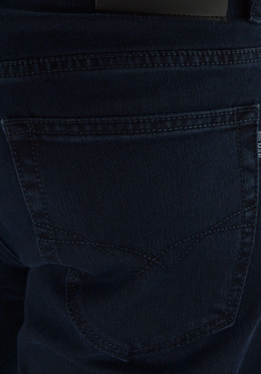 Spodnie męskie granatowe dla wysokich, niskich, otyłych (do 130 cm w pasie) lub regular. Długie, proste nogawki. Duże rozmiary, wysoki stan - M104