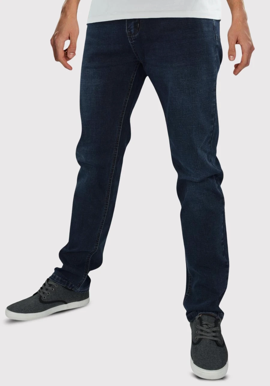 Jeansy męskie dla wysokich (do 210 cm wzrostu), niskich oraz regular. Duże rozmiary (do 128 cm w pasie). Granatowe, klasyczne oraz elastyczne M116