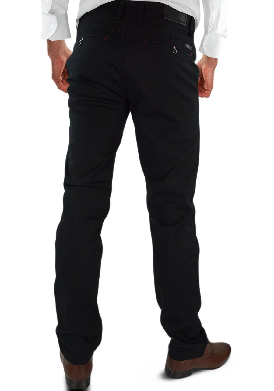 Wyjściowe chinosy męskie w kolorze czarnym BM326-7