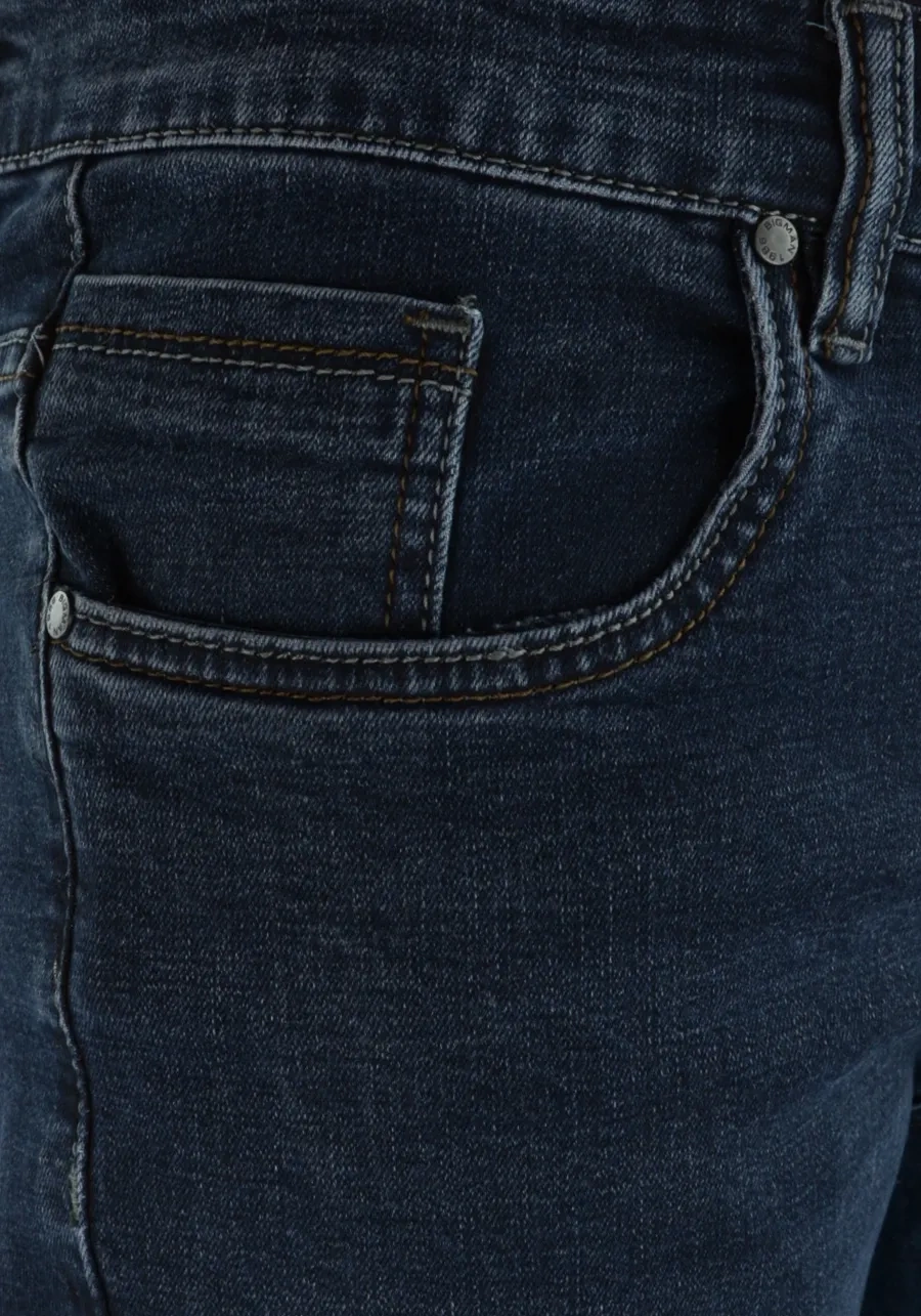 Jeansy męskie dla wysokich (do 210 cm wzrostu), niskich oraz regular. Duże rozmiary (do 128 cm w pasie). Granatowe, klasyczne oraz elastyczne M116