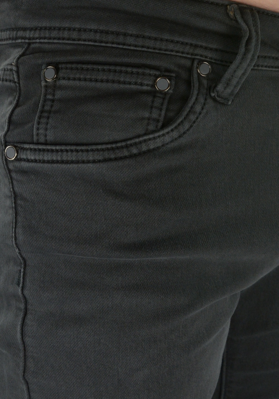 Chinosy męskie w kolorze szarym M035