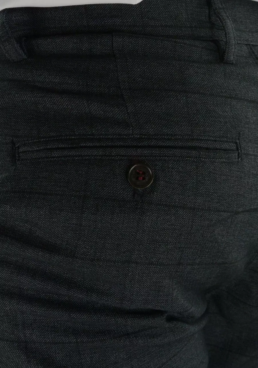 Spodnie męskie grafitowe (ciemne) w kratę. Chino, eleganckie oraz elastyczne. Dla niskich oraz regular - M114