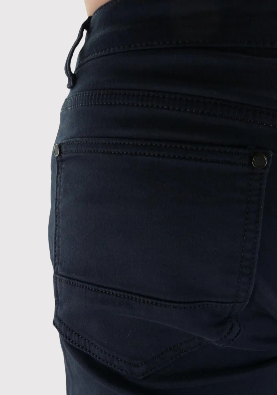 Spodnie męskie granatowe chinosy. Materiałowe, bawełniane, elastyczne, regular stretch - M145