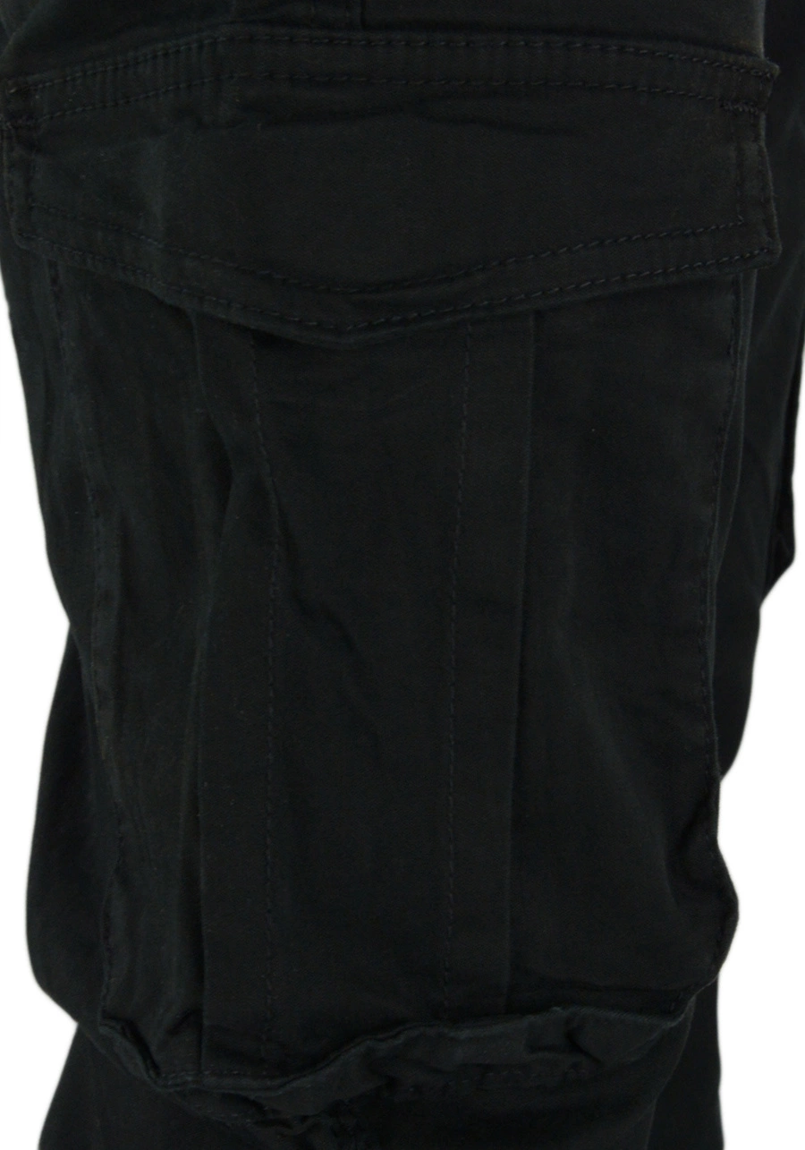 Czarne spodnie męskie bojówki, elastyczny materiał M085