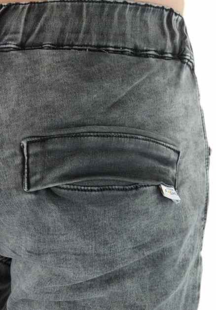 Spodenki męskie jeansowe z boczną kieszenią 142T